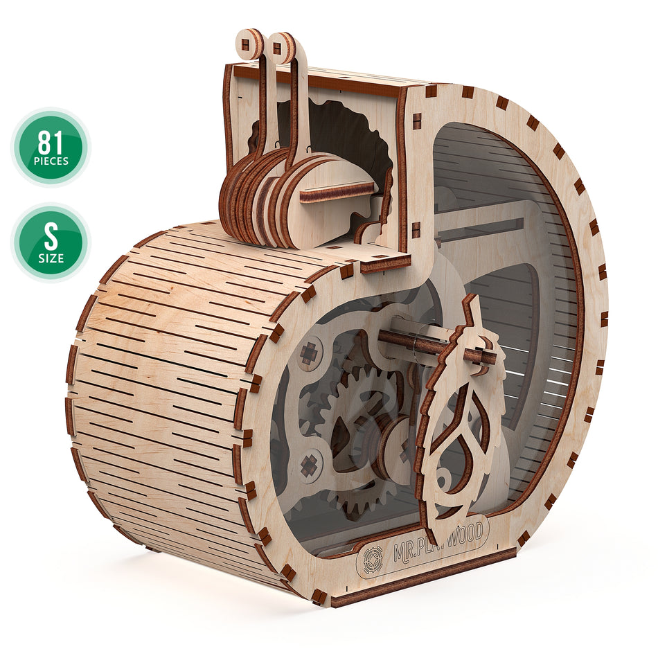 Mr. Playwood Snail Moneybox (small) 10602