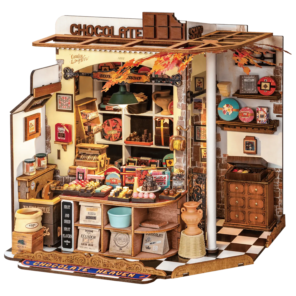 Productfoto van de Robotime Henry’s Chocolate, miniatuurhuisje van een ouderwets chocoladewinkeltje