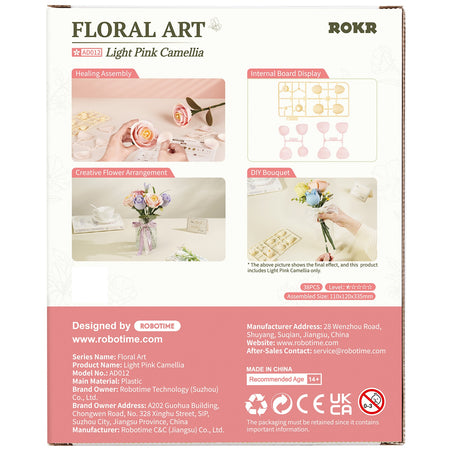 Achterkant verpakking van de Robotime Light Pink Camellia, kunststof bouwpakket van een lichtroze camellia