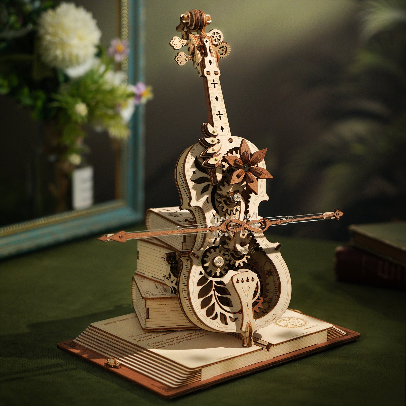 Sfeervolle presentatie van de Robotime Magic Cello, houten bouwpakket van een muziekdoosje in de vorm van een cello