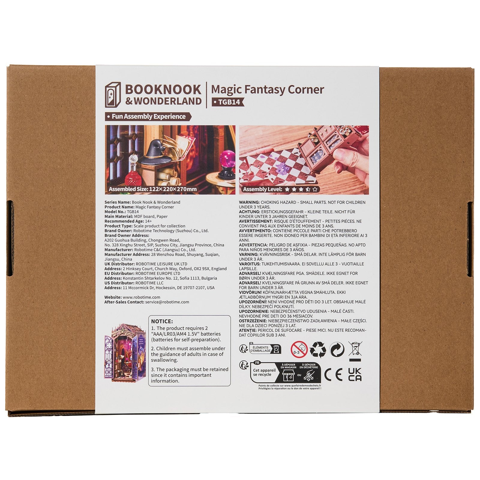 Achterkant verpakking van de Robotime Magic Fantasy Corner, book nook bouwpakket van een kleine woonkamer in fantasy-stijl 