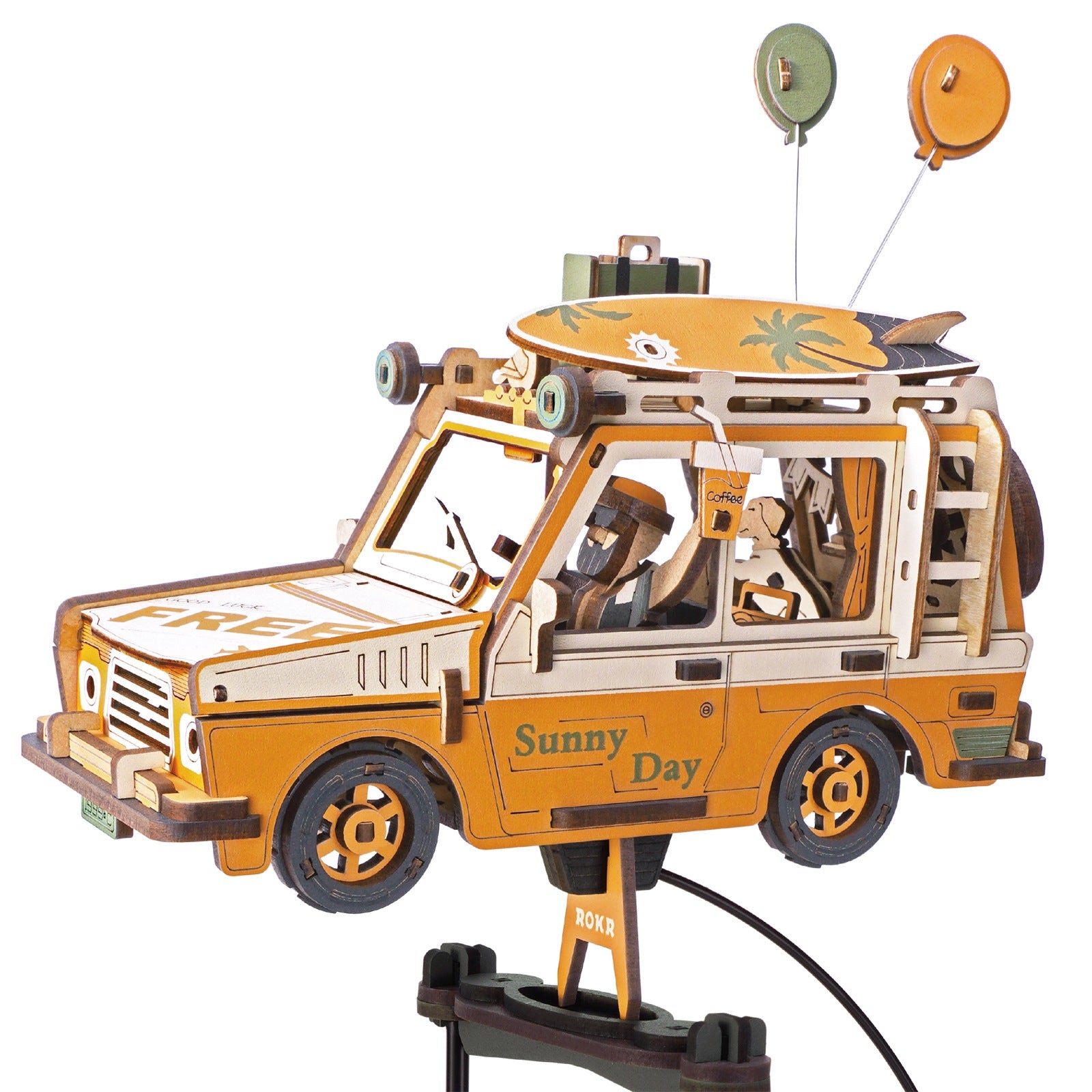 Close-up van het autootje van de Robotime Road Tripper