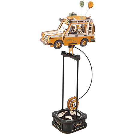 Productfoto van de Robotime Road Tripper, houten bouwpakket van een schommelend autootje