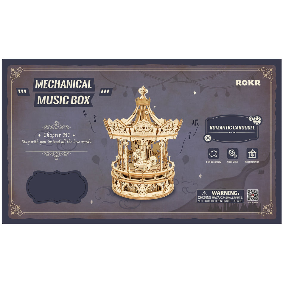 Voorkant verpakking van de Robotime Romantic Carousel, houten bouwpakket van een ronddraaiend muziekdoosje in de vorm van een ouderwetse carousel