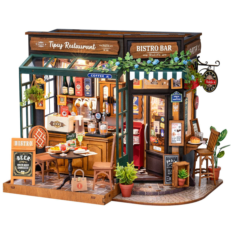 Productfoto van de Robotime Tipsy Restaurant, gezellig miniatuur restaurantje in ouderwetse stijl 